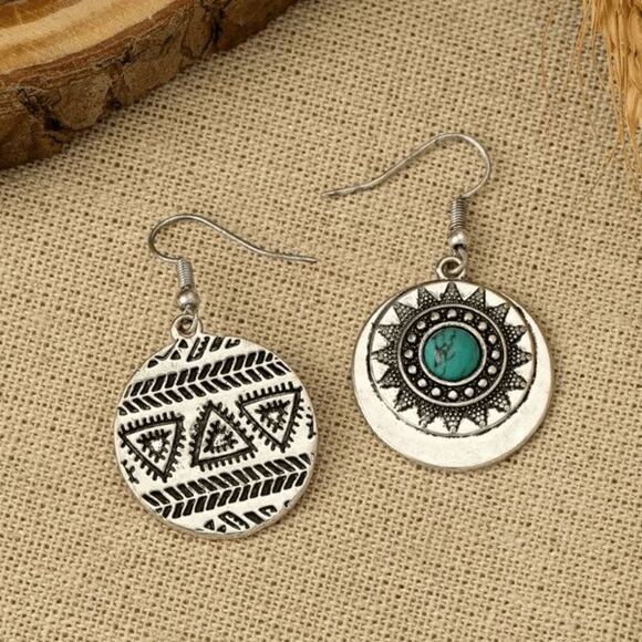 Boho Aztec Western Sun Round Turquoise Dangle Earrings - Picture 5 of 5